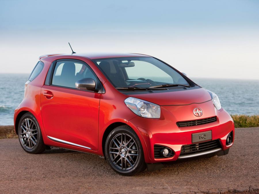  Scion iQ 2011 года  (фото 41 из 42)